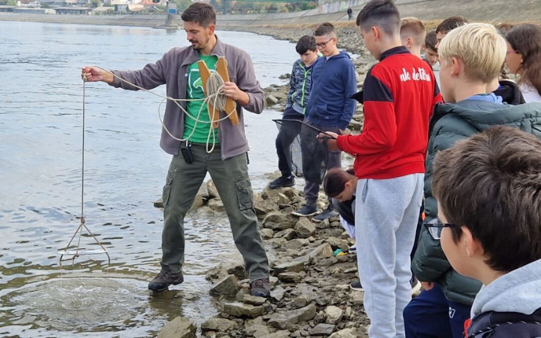 Panonski Rendžeri u ispitivanju kvalitete vode u rijeci Dravi (17.10.2025.)